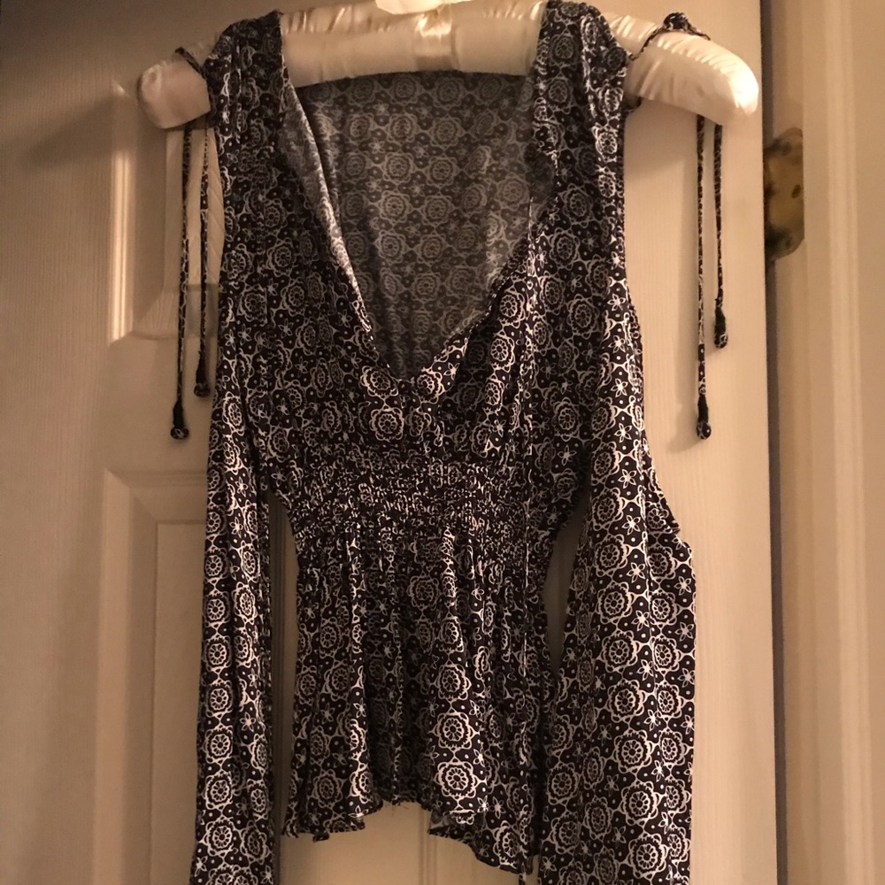 Cold Shoulder Top - image 1